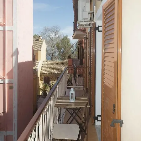 Lilian's Corfu (city)